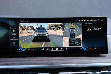 BMW X5 XDrive30d — photo 18