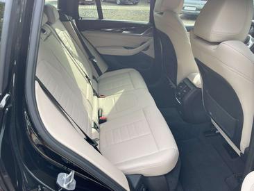 BMW X3 M40d — photo 14