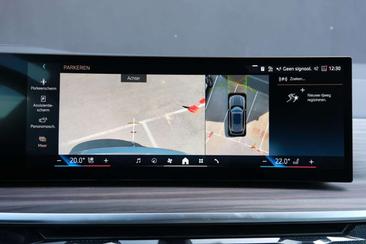 BMW X5 XDrive30d — photo 19