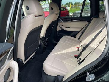 BMW X3 M40d — photo 22