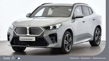 BMW IX2 EDrive20 — photo 4