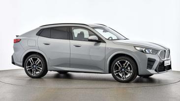 BMW IX2 EDrive20 — photo 6
