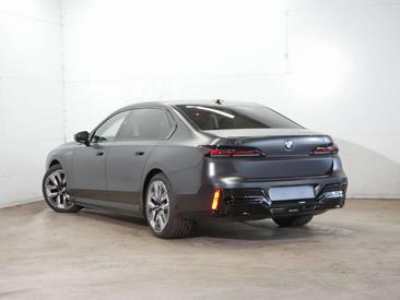 BMW I7 Berline M70 XDrive — photo 3