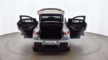 BMW IX2 EDrive20 — photo 11