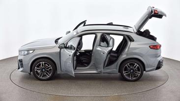 BMW IX2 EDrive20 — photo 15