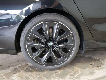 BMW I7 Berline XDrive60 — photo 12