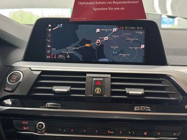 BMW X3 XDrive30e — photo 22