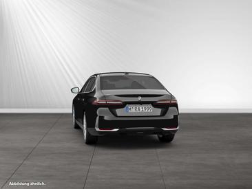 BMW Série 5 520d — photo 8
