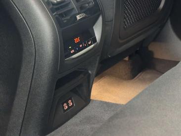 BMW X3 XDrive30e — photo 27