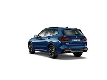 BMW iX3 — photo 5