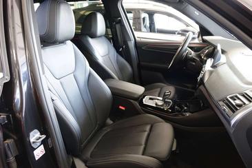 BMW X3 XDrive20d — photo 31