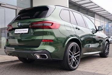 BMW X5 XDrive45e — photo 8