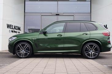 BMW X5 XDrive45e — photo 12