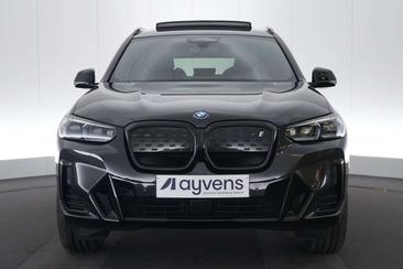 BMW iX3 — photo 2