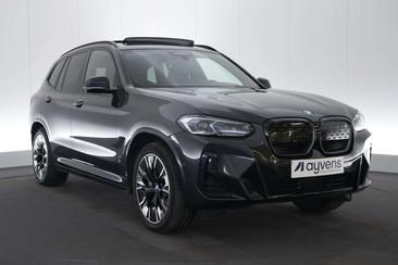BMW iX3 — photo 3
