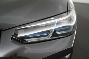 BMW iX3 — photo 18