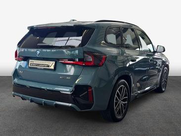 BMW IX1 XDrive30 — photo 2