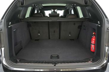 BMW iX3 — photo 21