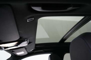 BMW iX3 — photo 28