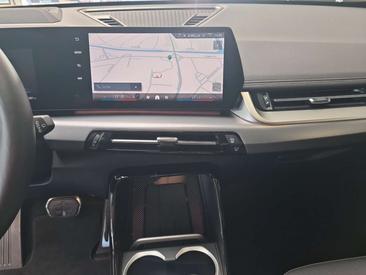 BMW IX1 XDrive30 — photo 16