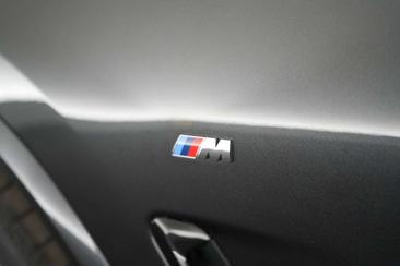BMW iX3 — photo 40