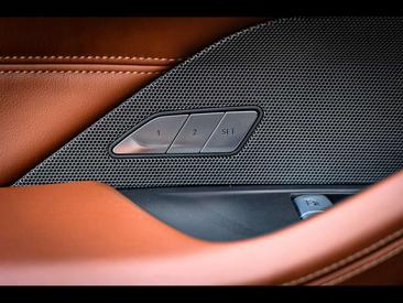 BMW M4 Competition XDrive — photo 18