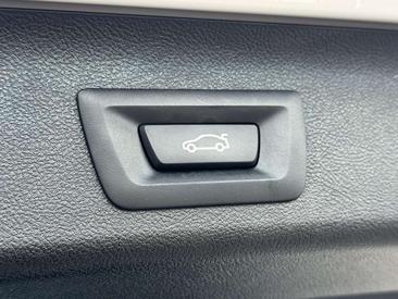 BMW Série 5 530e — photo 26