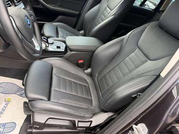 BMW X3 XDrive30e — photo 17
