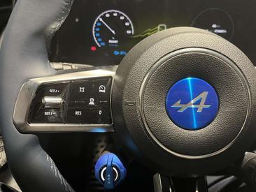 Alpine A390 GT — photo 18