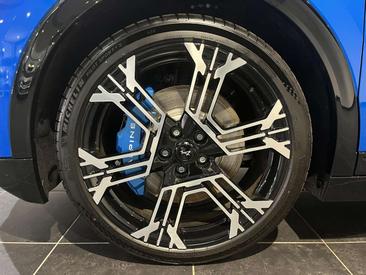 Alpine A390 GT — photo 24