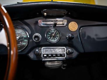 Porsche 356 C — photo 39