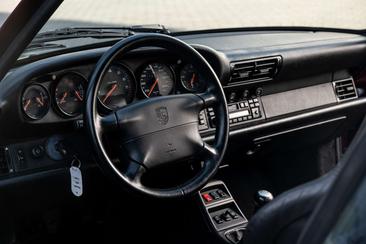 Porsche 911 Turbo — photo 9