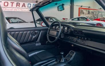 Porsche 964 Carrera 2 — photo 13
