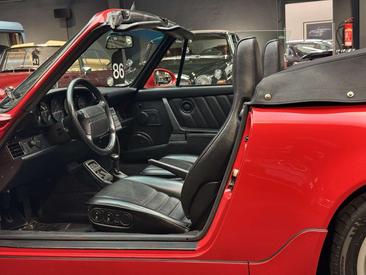 Porsche 964 Carrera 2 — photo 12