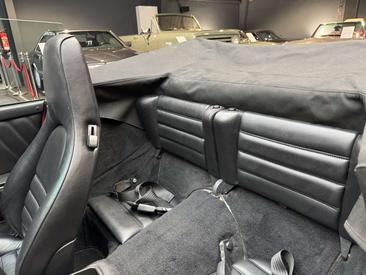Porsche 964 Carrera 2 — photo 18