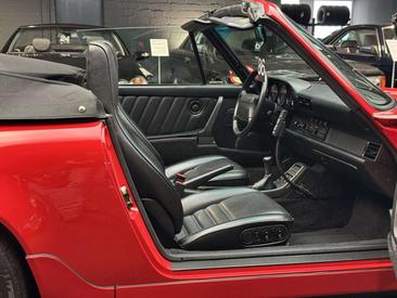 Porsche 964 Carrera 2 — photo 20