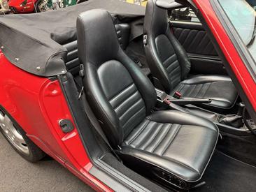 Porsche 964 Carrera 2 — photo 22