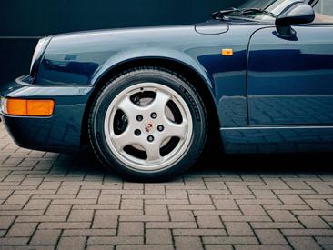 Porsche 964 Carrera 2 — photo 5