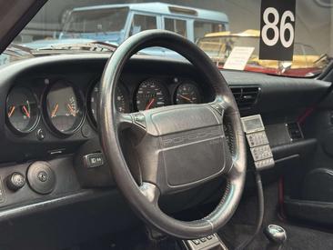 Porsche 964 Carrera 2 — photo 31
