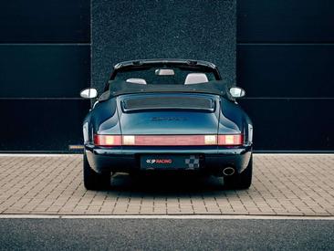 Porsche 964 Carrera 2 — photo 7