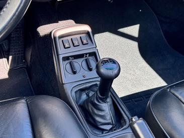 Porsche 911 Carrera 4 — photo 24