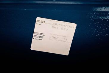 Porsche 964 Carrera 2 — photo 18