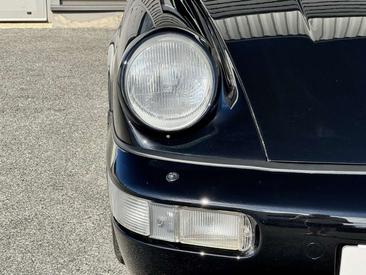 Porsche 911 Carrera 4 — photo 33