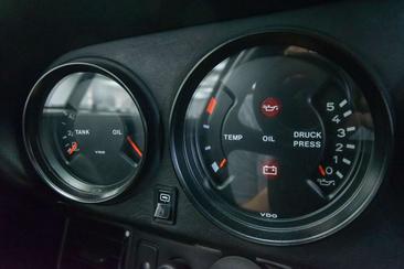 Porsche 930 Turbo — photo 18