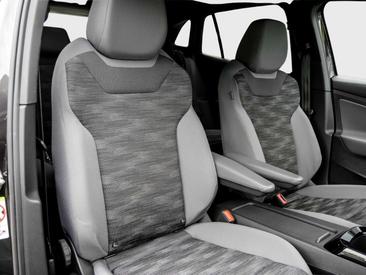 Volkswagen ID.4 Pro Performance — photo 6
