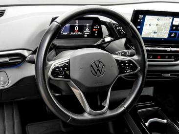 Volkswagen ID.4 Pro Performance — photo 9