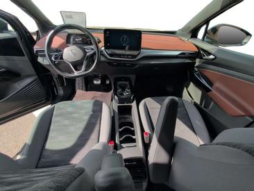 Volkswagen ID.5 Coupé SUV Pro Performance — photo 12