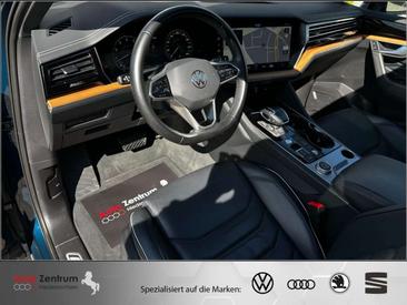 Volkswagen Touareg 3.0 V6 TSI — photo 13