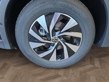Volkswagen TIGUAN 1.5 ETSI — photo 14