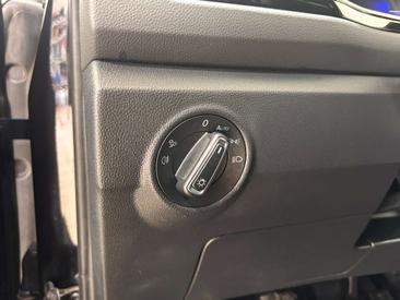 Volkswagen T-Roc 1.5 TSI — photo 14